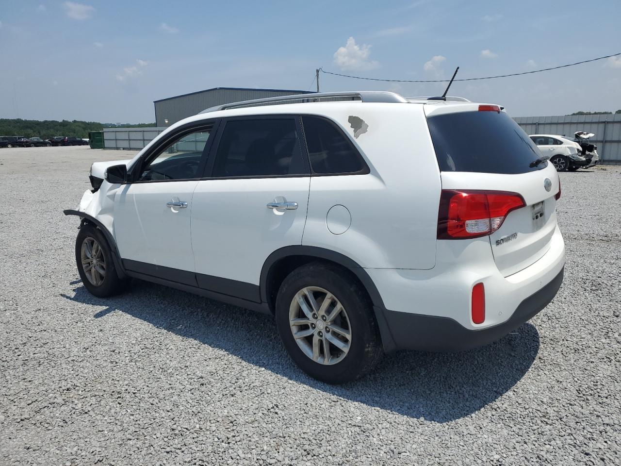 2015 KIA SORENTO LX photo 4