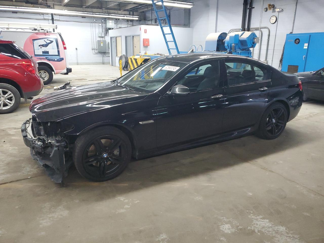 2016 BMW 550
