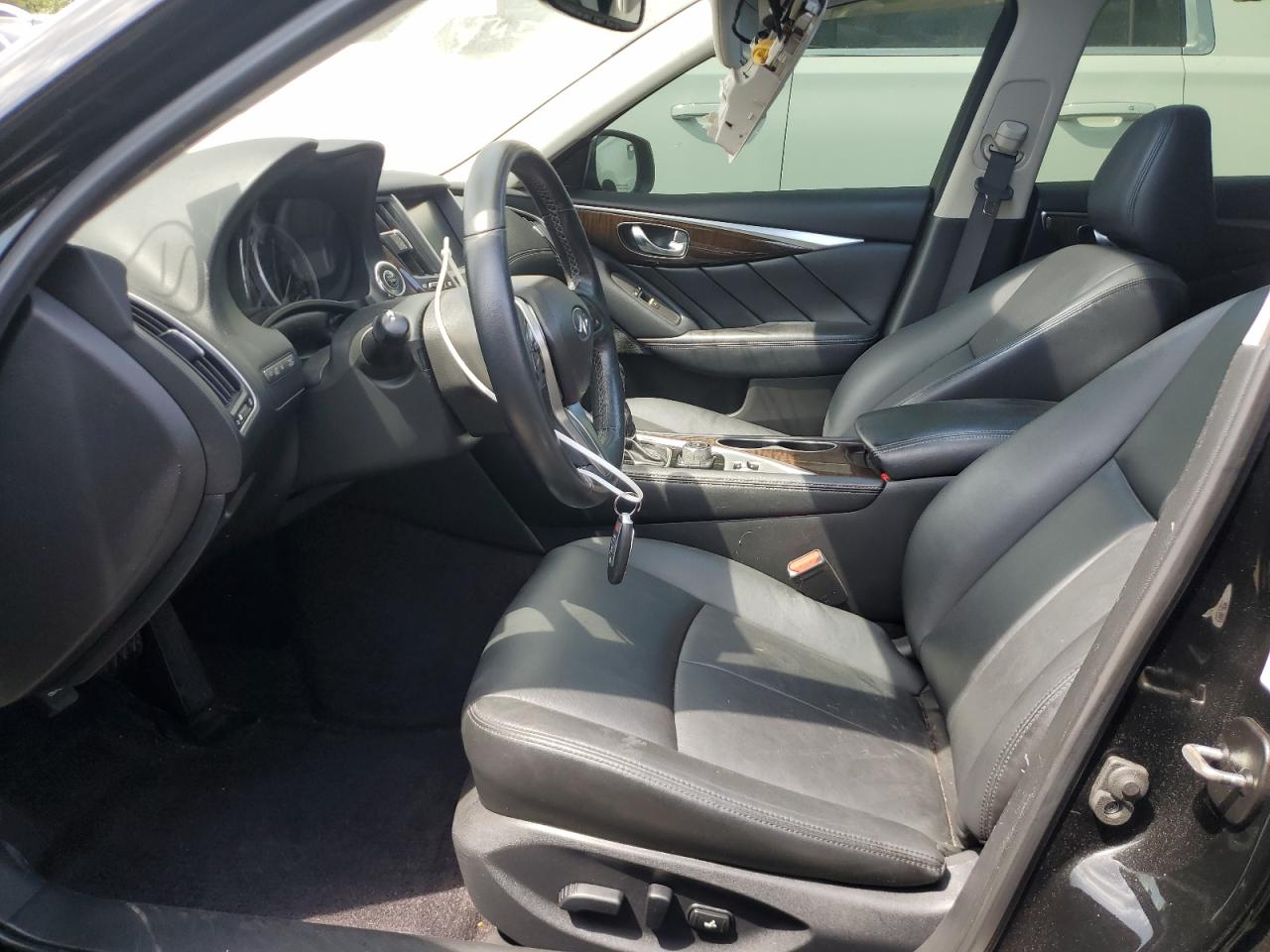 2018 INFINITI Q50 3.0T LUXE photo 7