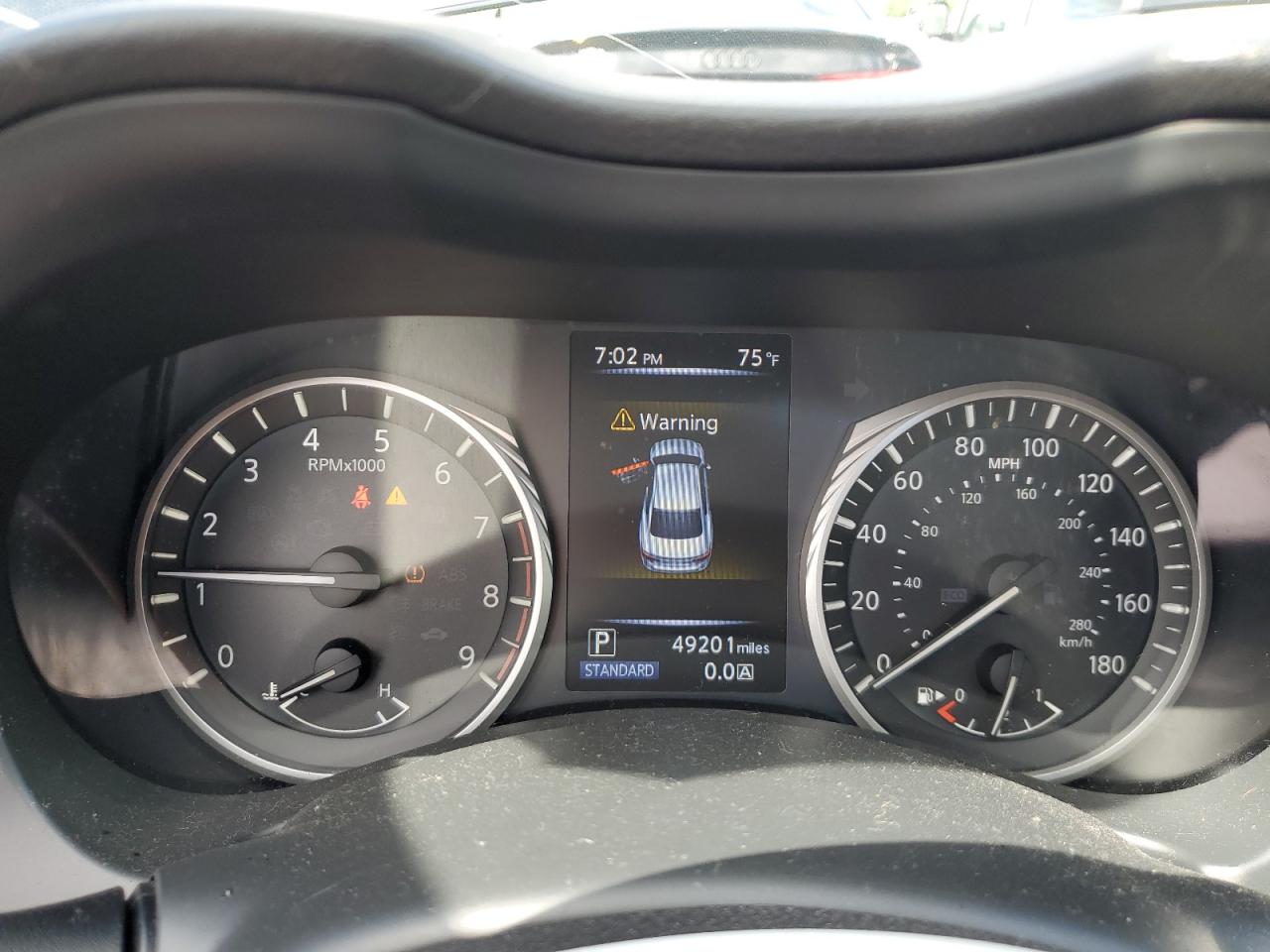 2018 INFINITI Q50 3.0T LUXE photo 9