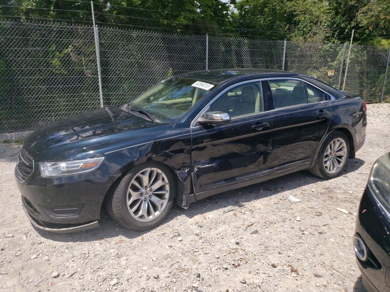 2015 FORD TAURUS
