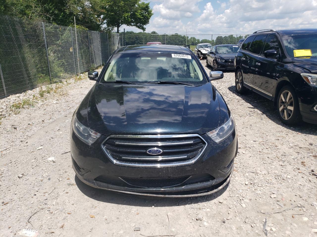 2015 FORD TAURUS LIMITED photo 9