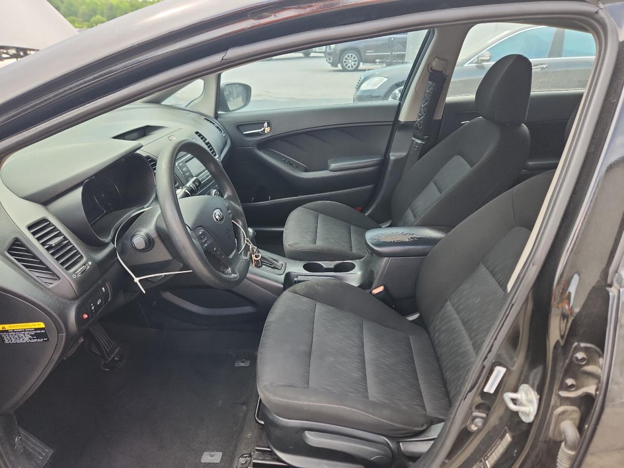 2014 KIA FORTE LX photo 13