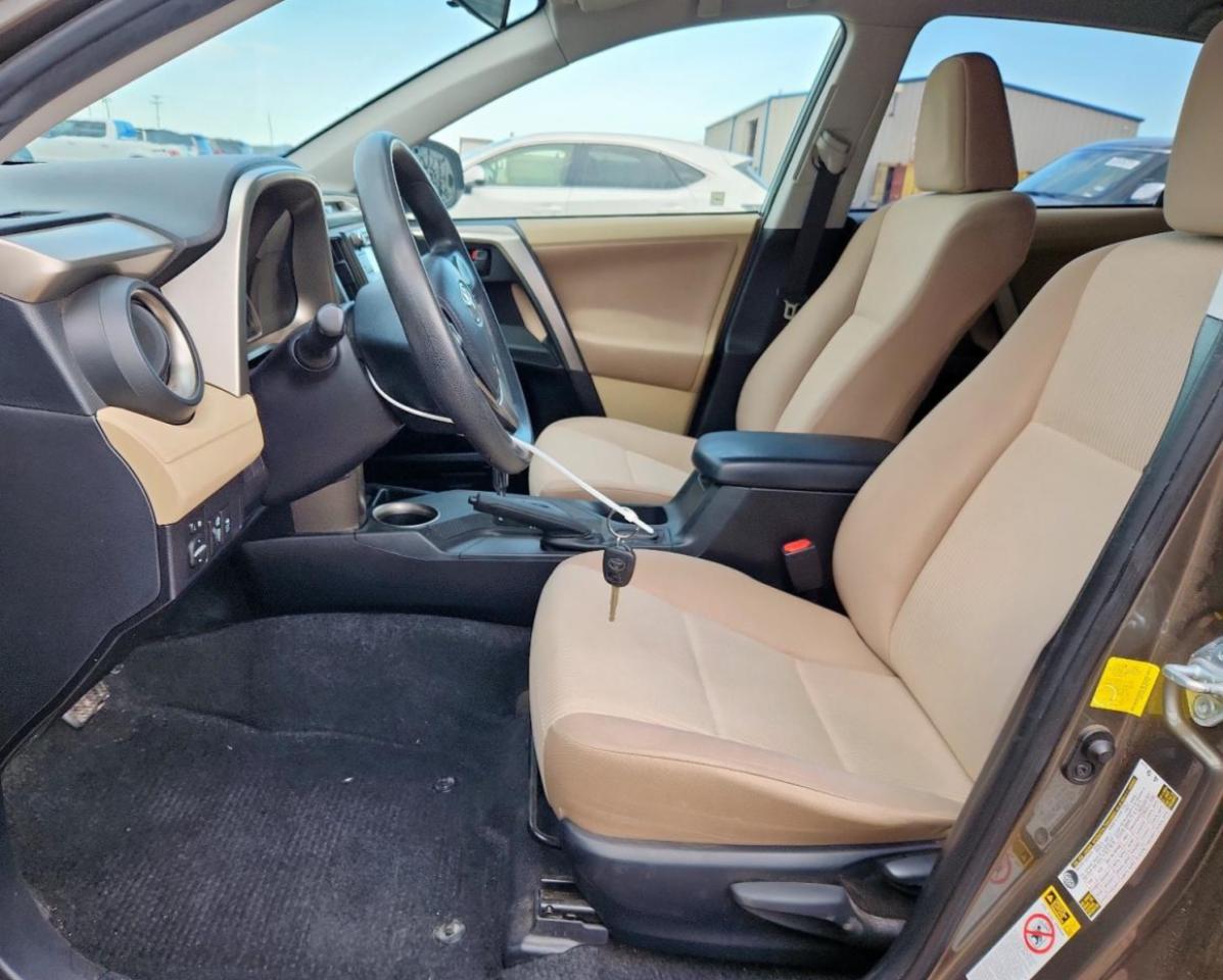 2013 TOYOTA RAV4 LE photo 19