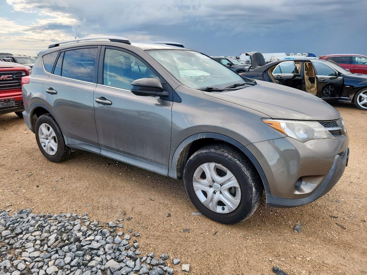 2013 TOYOTA RAV4 LE photo 10