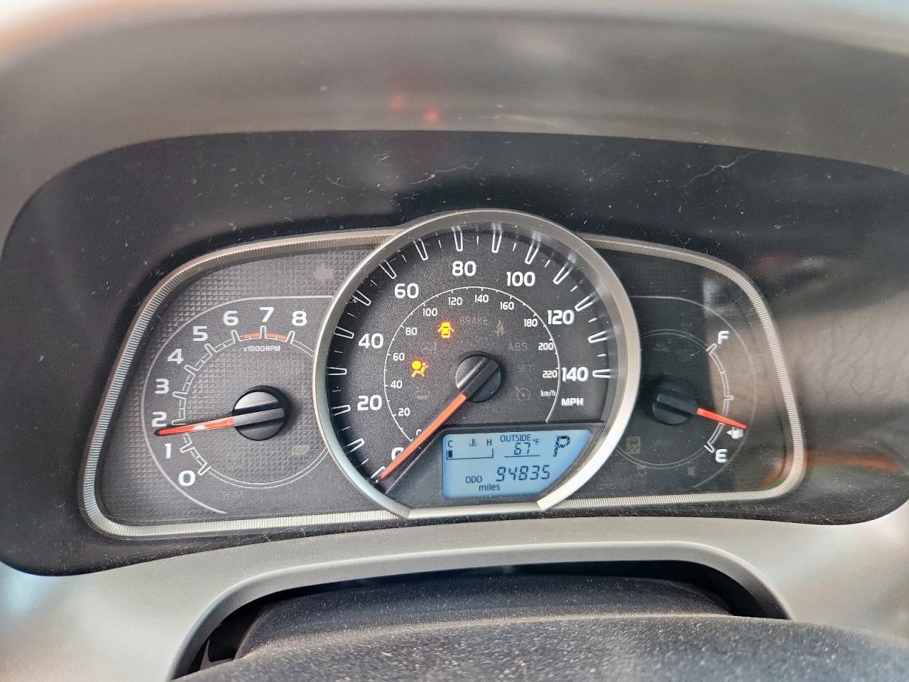 2013 TOYOTA RAV4 LE photo 25