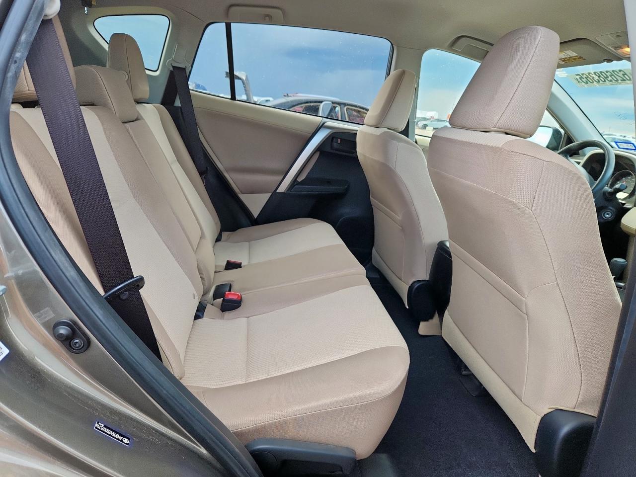 2013 TOYOTA RAV4 LE photo 28