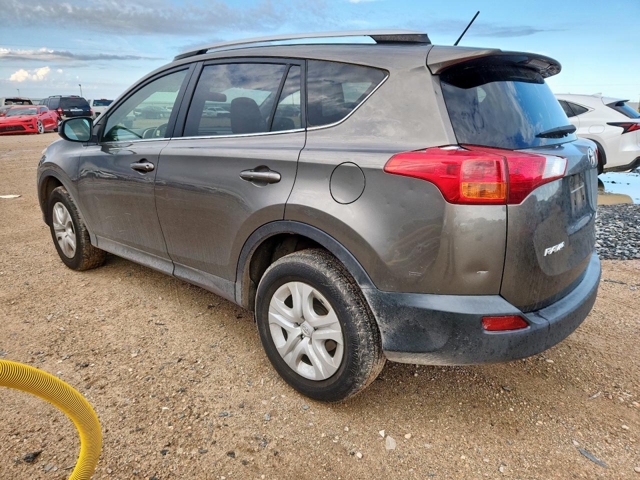 2013 TOYOTA RAV4 LE photo 4