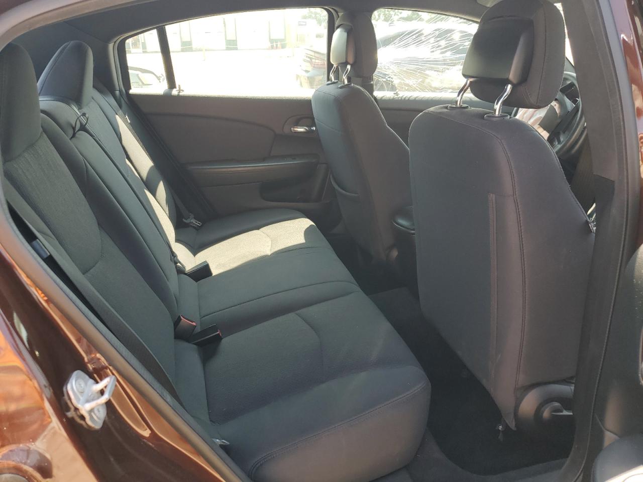 2013 CHRYSLER 200 LX photo 10