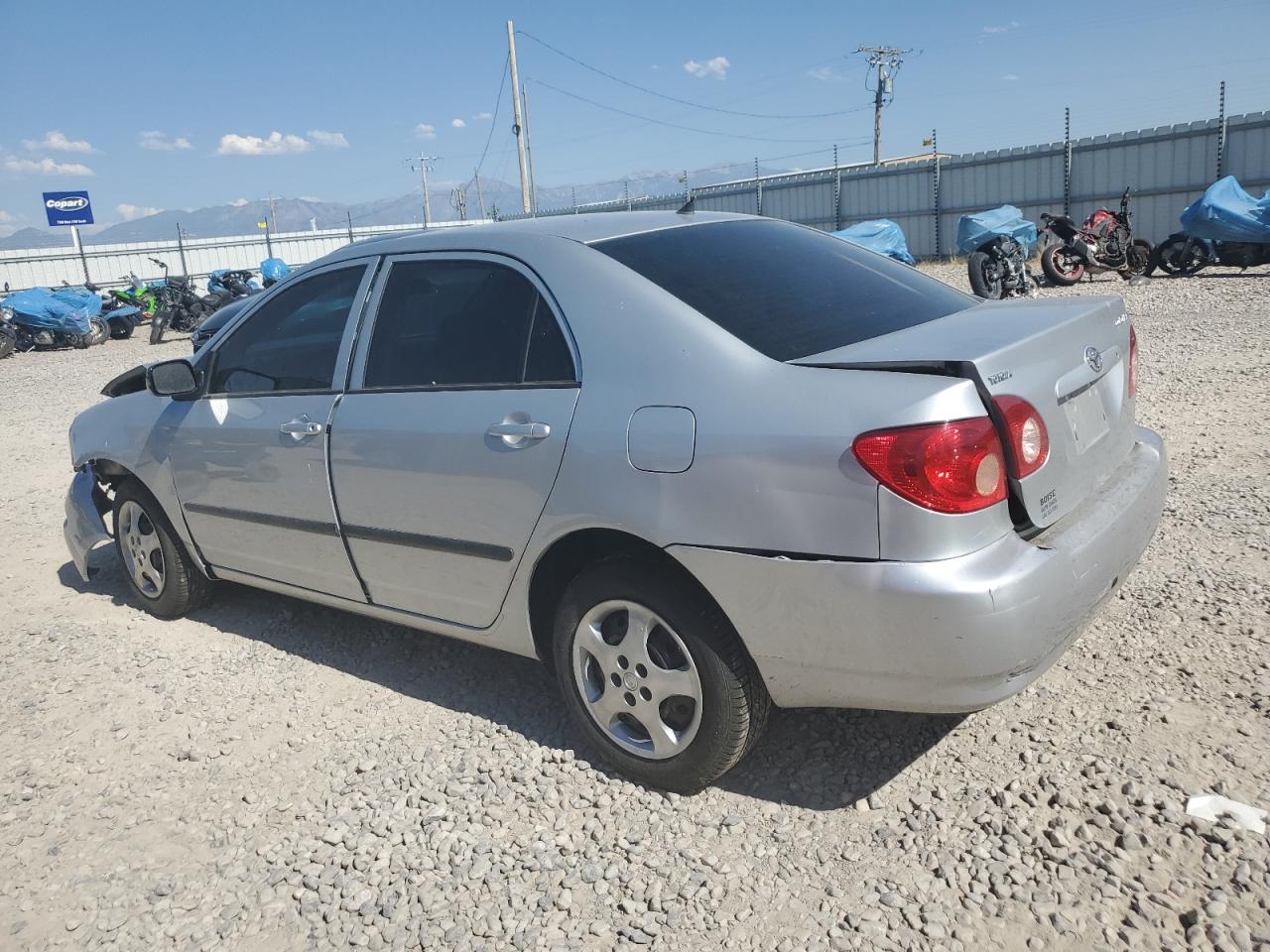 2005 TOYOTA COROLLA CE photo 4