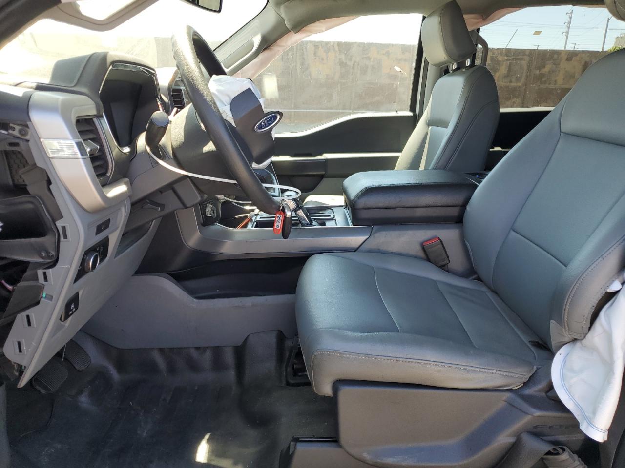 2023 FORD F150 LIGHTNING PRO photo 7