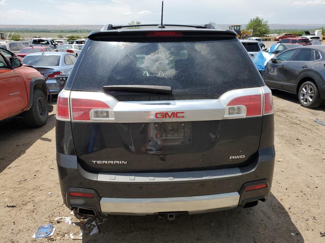 2015 GMC TERRAIN DENALI photo 6