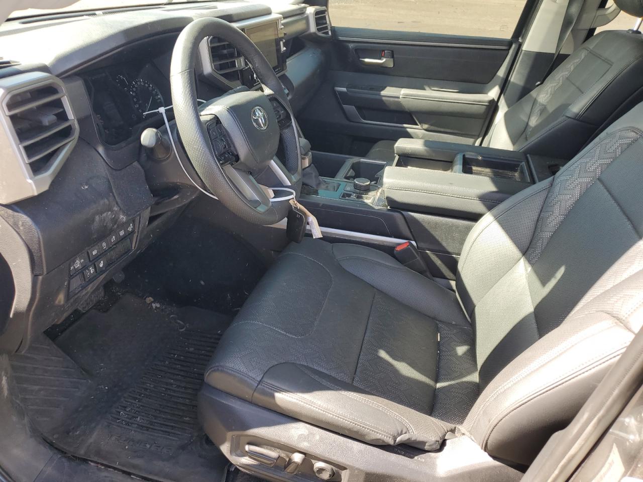 2024 TOYOTA TUNDRA SR5 photo 19