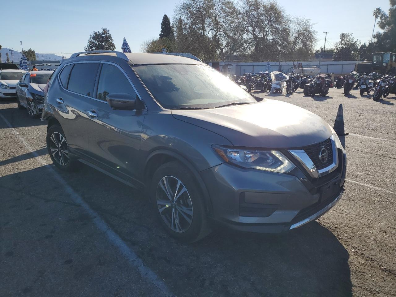 2020 NISSAN ROGUE S photo 4