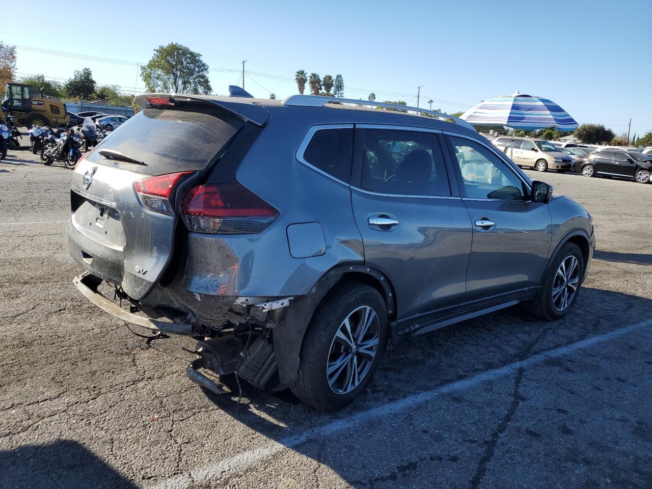 2020 NISSAN ROGUE S photo 3
