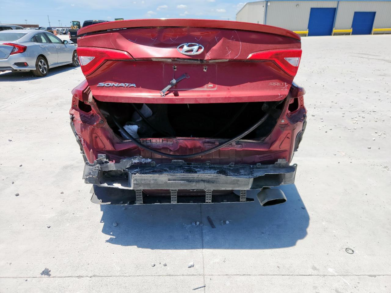 2015 HYUNDAI SONATA SE photo 11