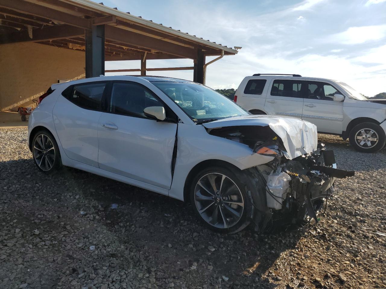 2019 HYUNDAI VELOSTER 2.0L PREMIUM photo 4