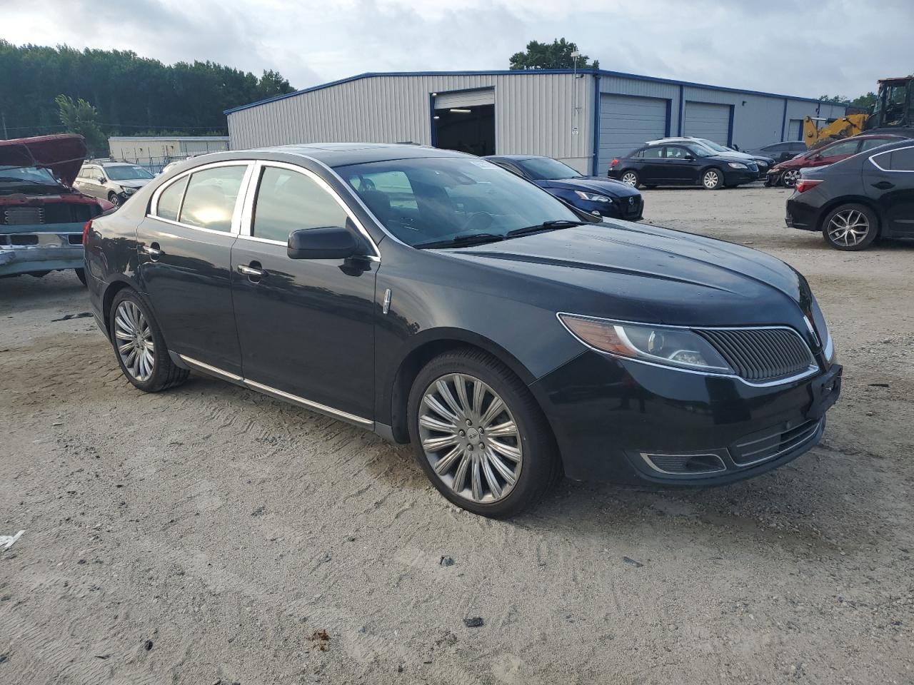 2014 LINCOLN MKS photo 10