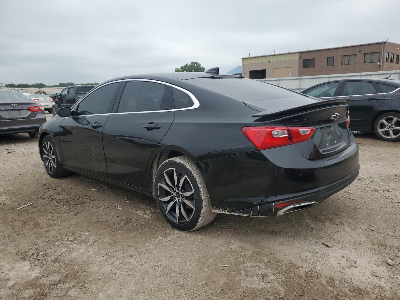 2024 CHEVROLET MALIBU RS photo 2