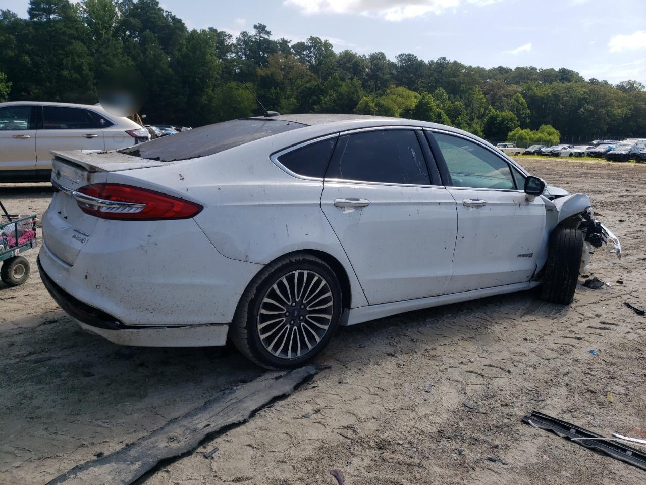 2017 FORD FUSION TITANIUM HEV photo 3