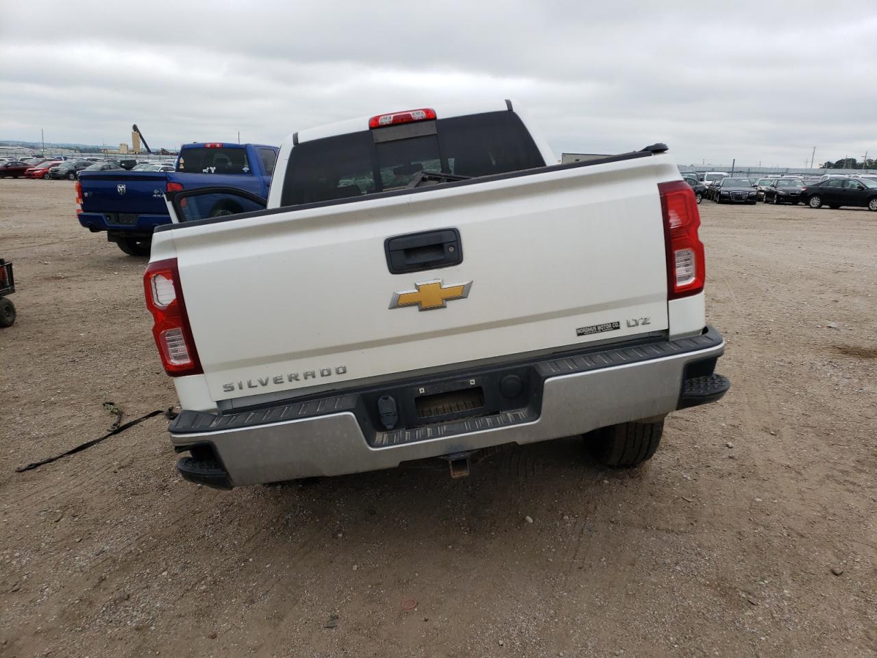 2017 CHEVROLET SILVERADO K1500 LTZ photo 11