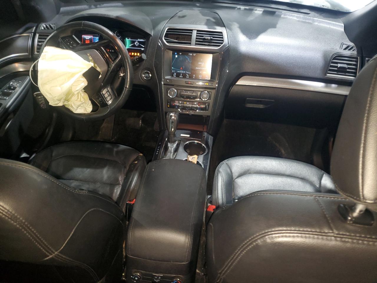 2018 FORD EXPLORER XLT photo 22