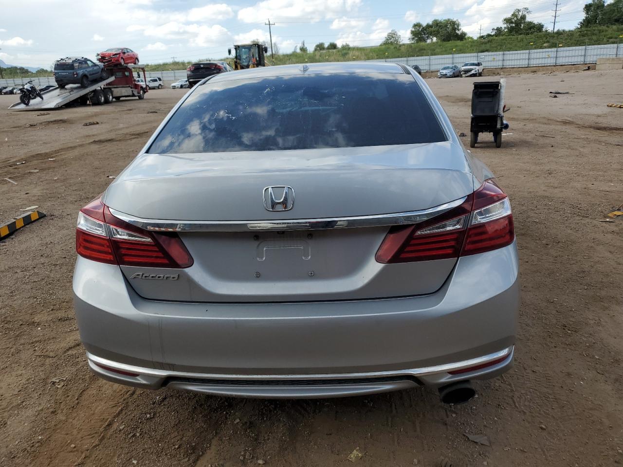 2017 HONDA ACCORD EX photo 11