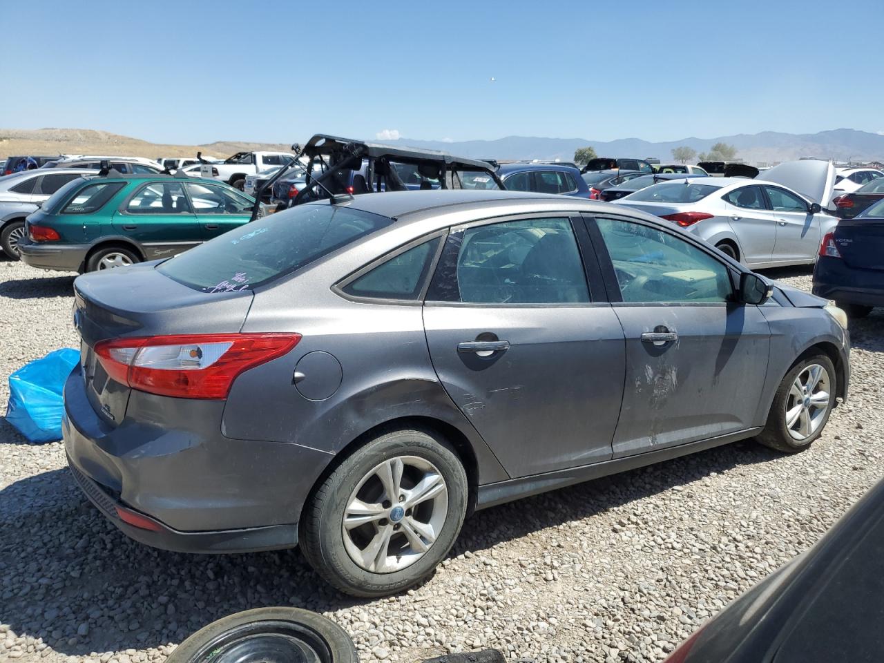 2013 FORD FOCUS SE photo 3