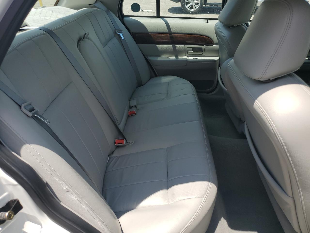 2004 MERCURY GRAND MARQUIS LS photo 19