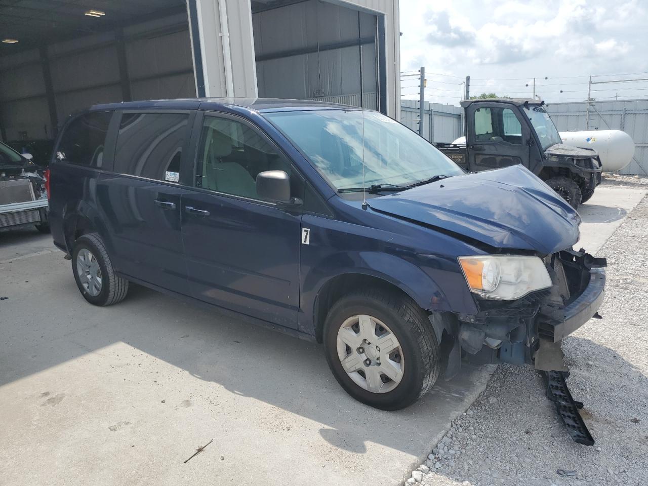 2013 DODGE GRAND CARAVAN SE photo 10