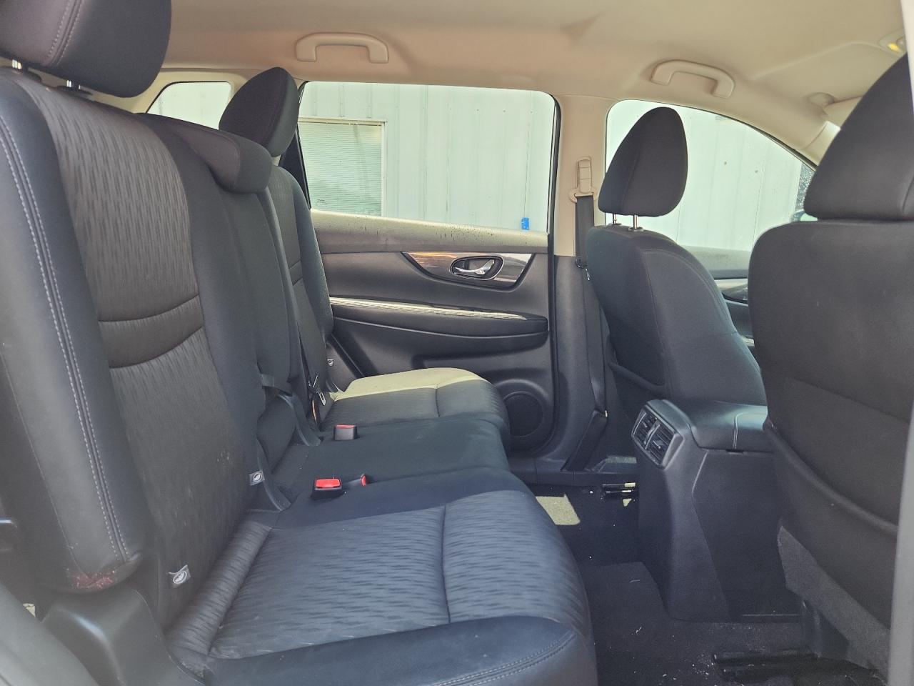 2017 NISSAN ROGUE S photo 21