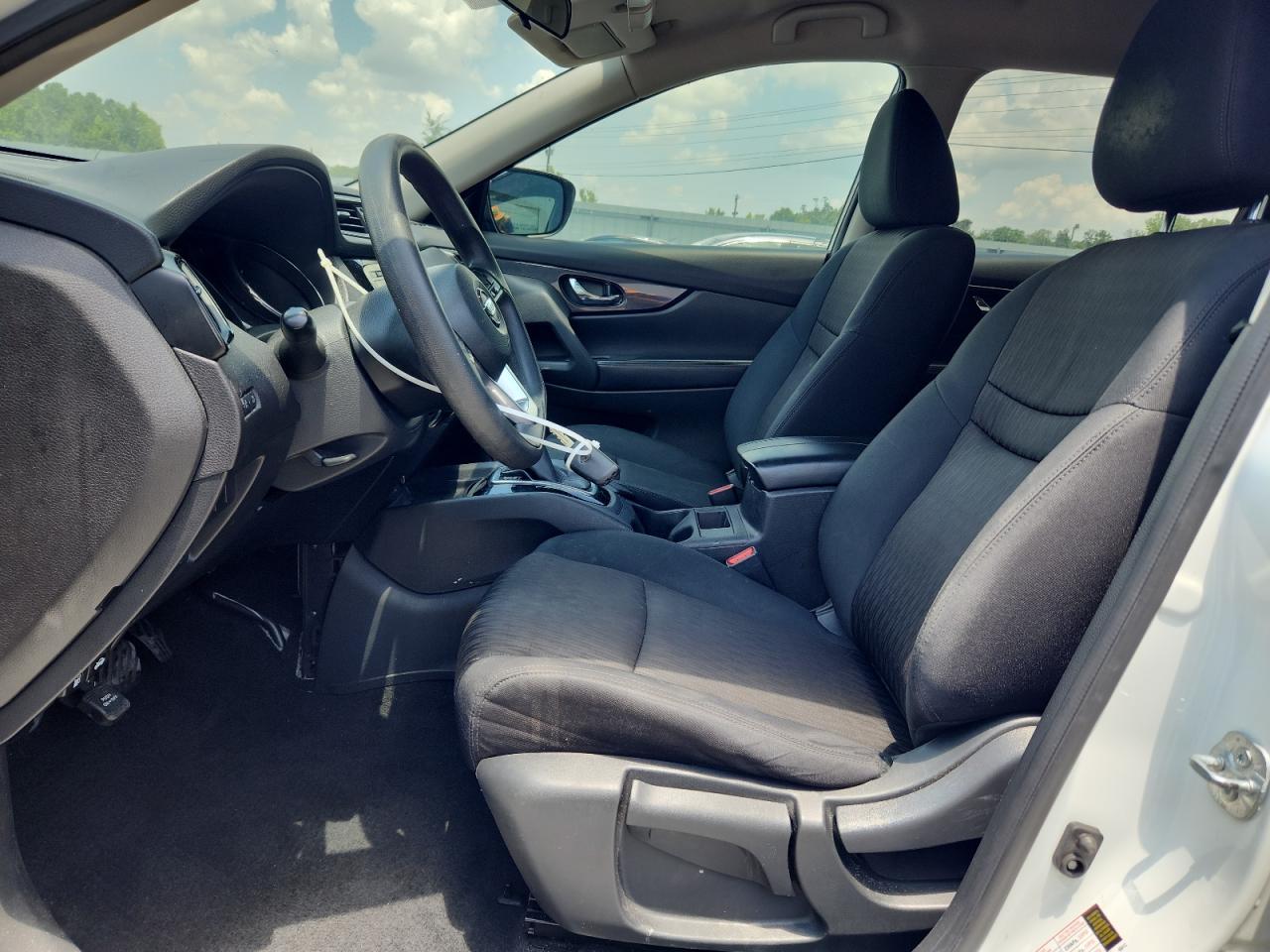 2017 NISSAN ROGUE S photo 13