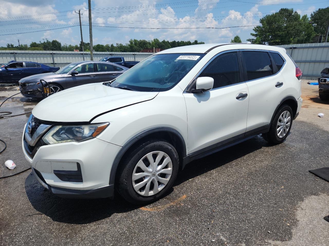2017 NISSAN ROGUE
