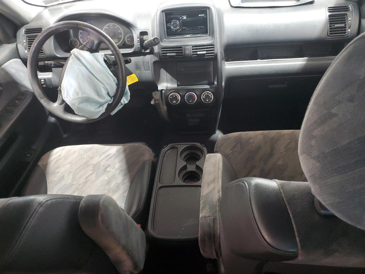 2004 HONDA CR-V EX photo 15