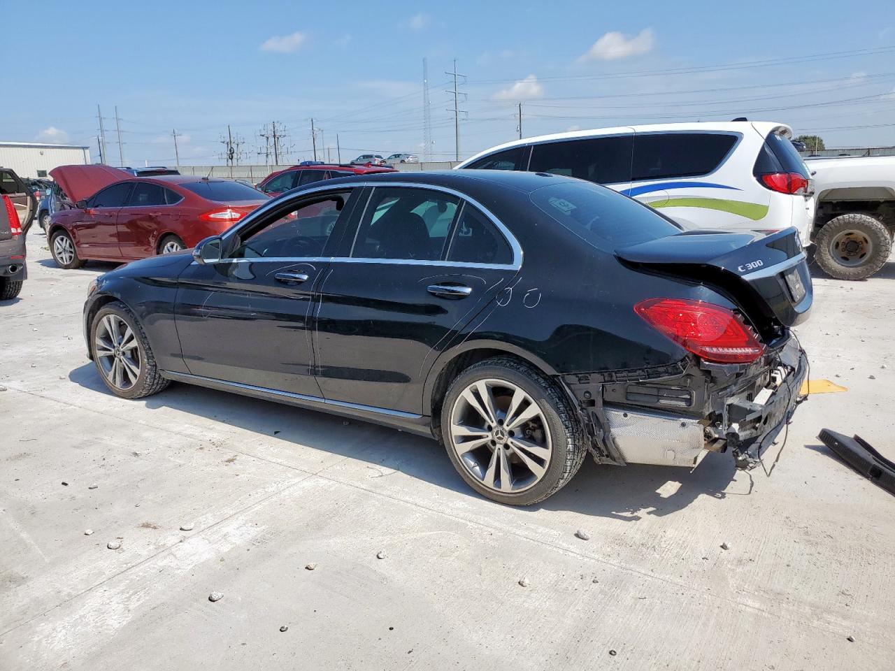 2019 MERCEDES-BENZ C 300 photo 2