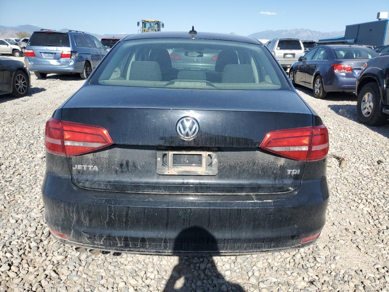 2015 VOLKSWAGEN JETTA TDI photo 6