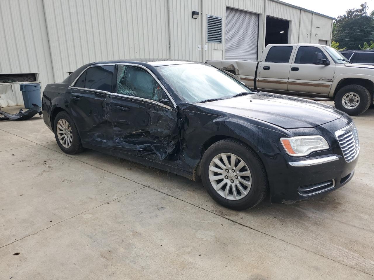 2014 CHRYSLER 300 photo 7