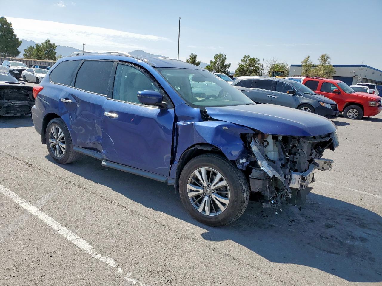 2017 NISSAN PATHFINDER S photo 7