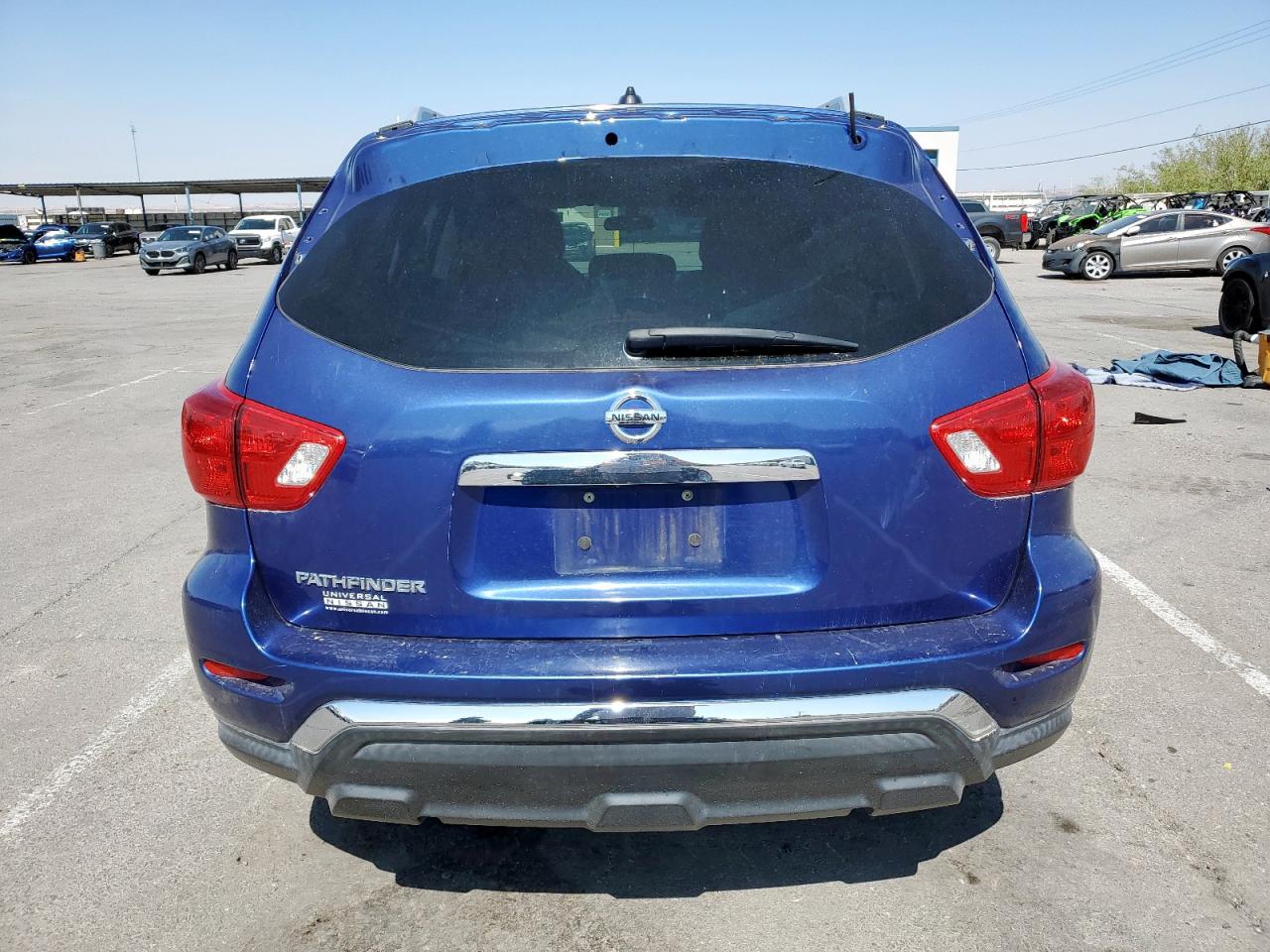 2017 NISSAN PATHFINDER S photo 11