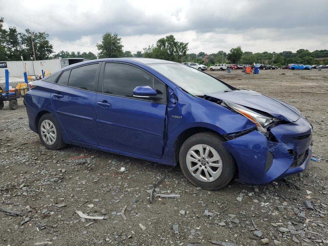 2016 TOYOTA PRIUS photo 10