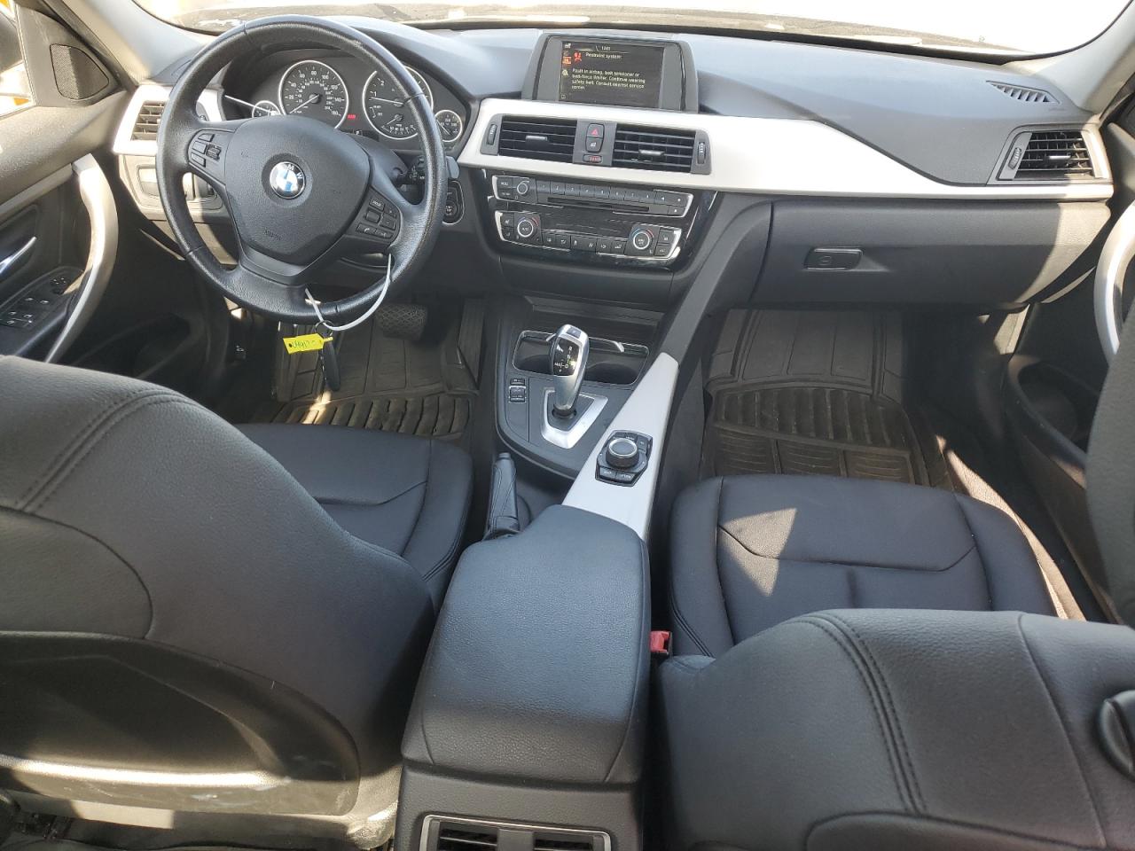 2017 BMW 320 XI photo 22