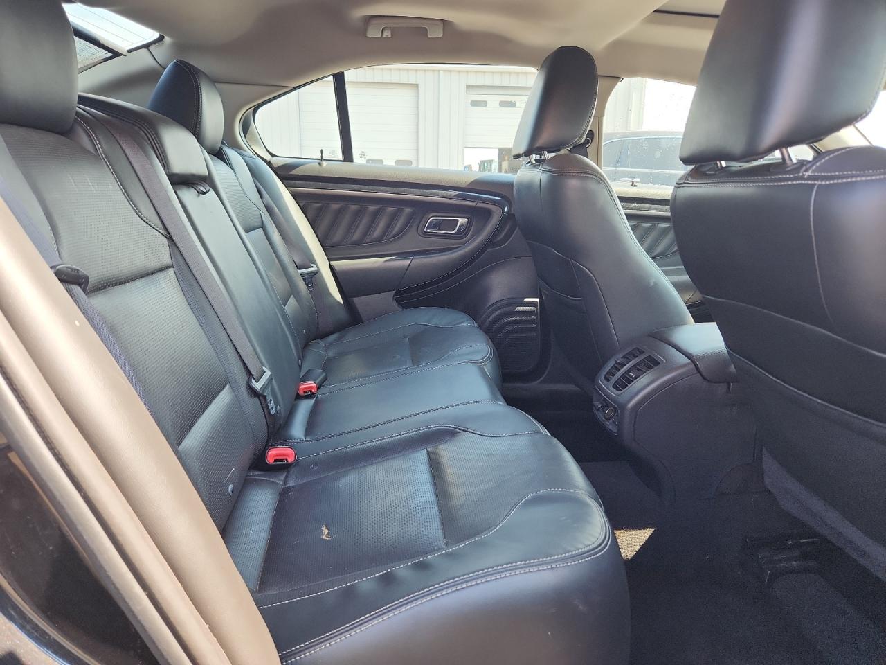 2010 FORD TAURUS LIMITED photo 10