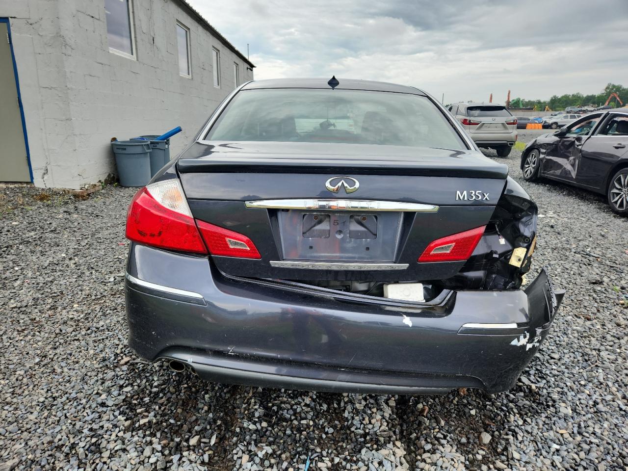 2008 INFINITI M35 BASE photo 16