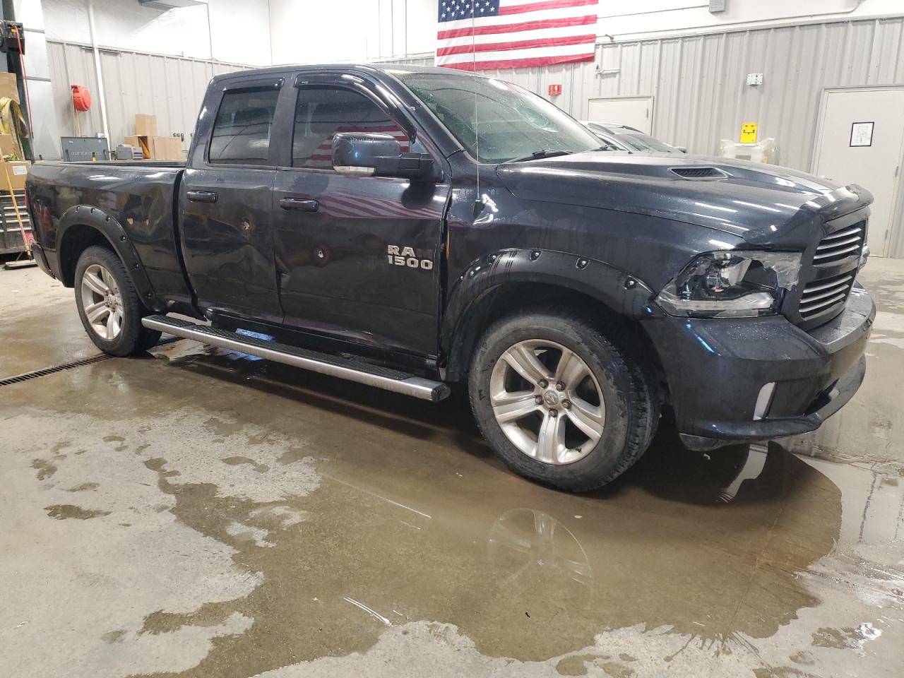 2014 RAM 1500 SPORT photo 4