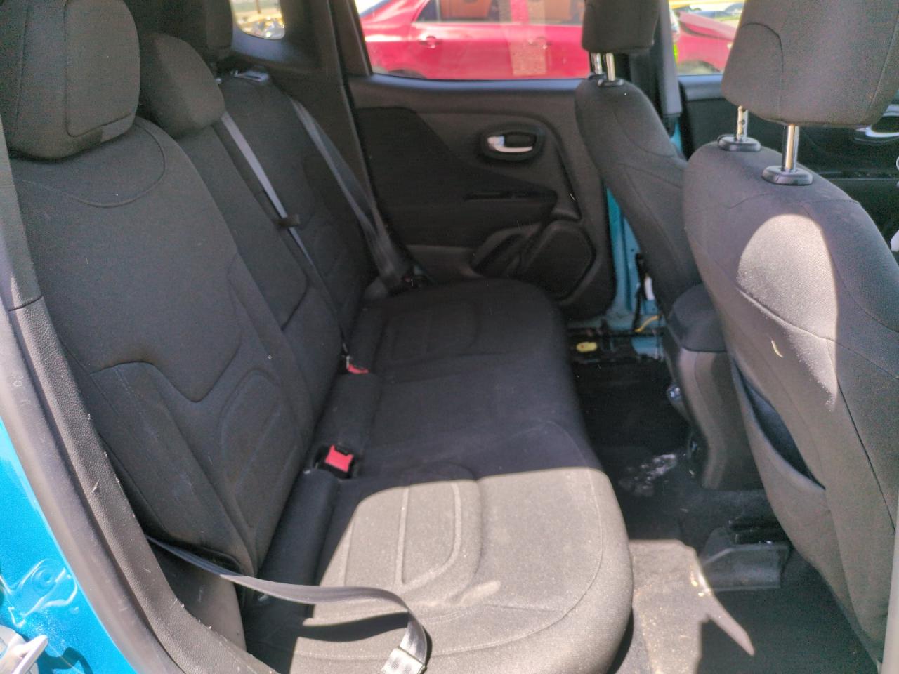 2020 JEEP RENEGADE LATITUDE photo 10