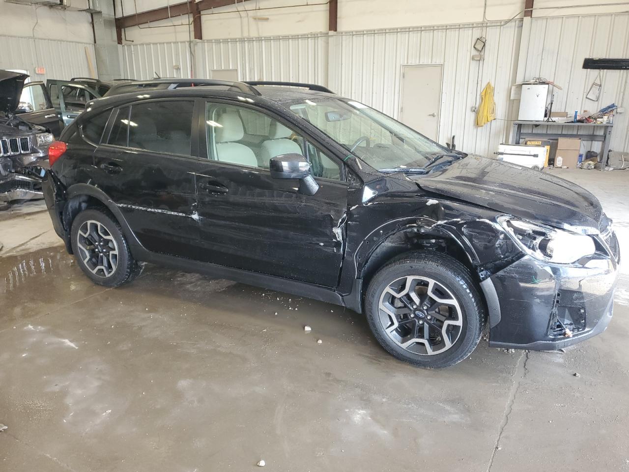 2017 SUBARU CROSSTREK PREMIUM photo 7