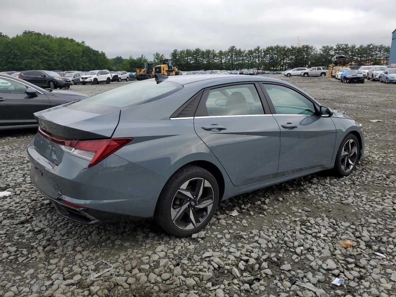 2021 HYUNDAI ELANTRA SEL photo 5