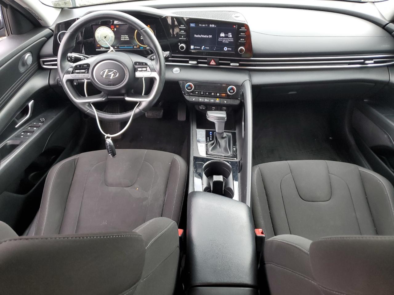 2021 HYUNDAI ELANTRA SEL photo 15