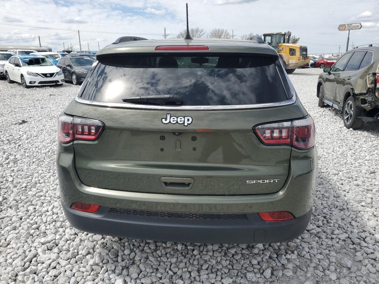 2019 JEEP COMPASS SPORT photo 16