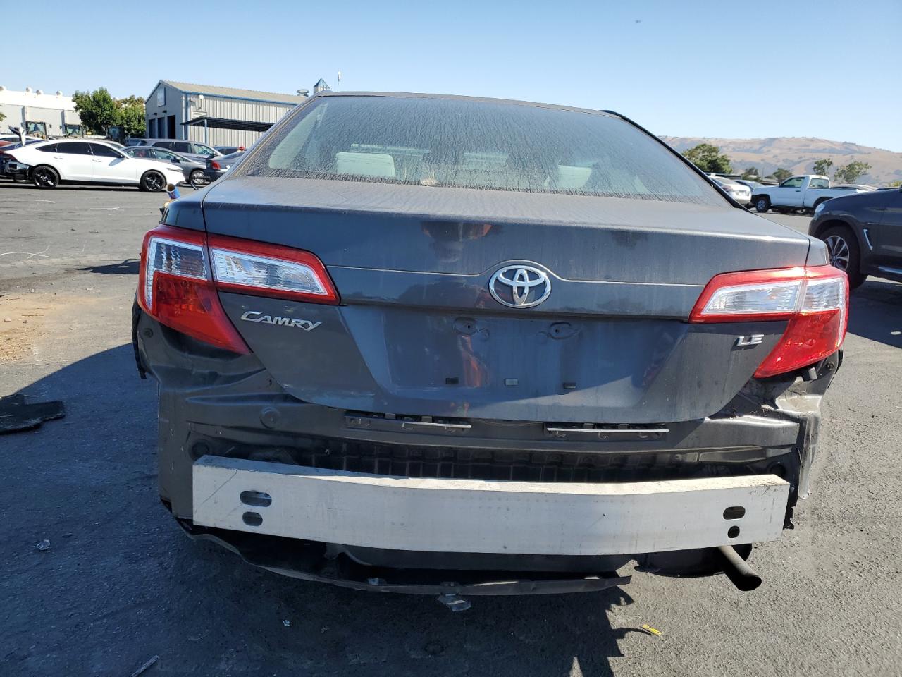 2012 TOYOTA CAMRY BASE photo 11